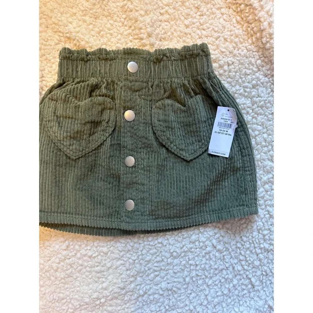 Old Navy Toddler Girls Olive Green Corduroy Heart Pocket Skirt 18-24M NWT